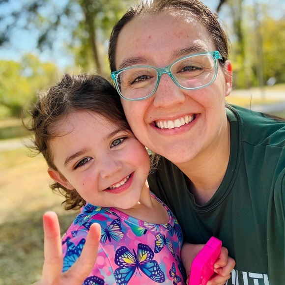 Meet your Posher, Kelsi - Picture 3 of 4